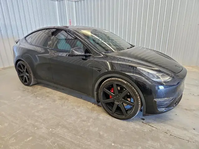 TESLA MODEL Y 2022