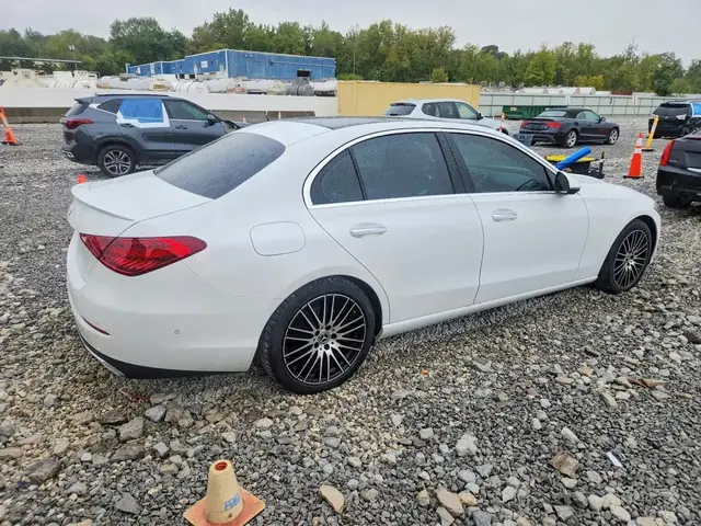 MERCEDES-BENZ C-CLASS 300 2023