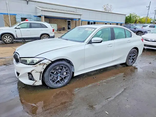 BMW 330XI 2025