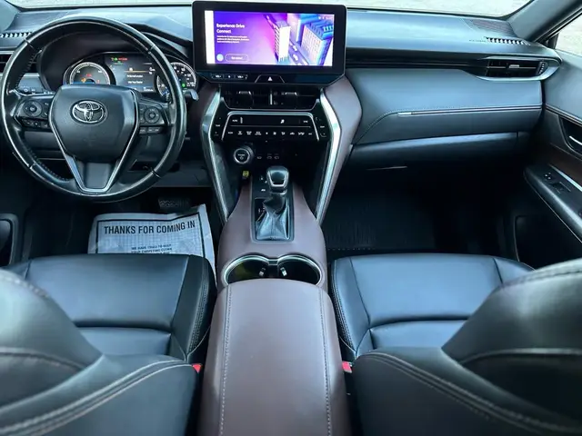 TOYOTA VENZA 2024