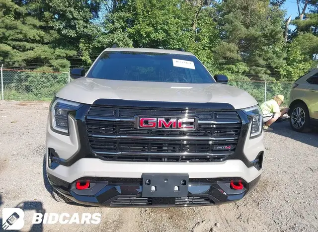 GMC TERRAIN AWD AT4 2026