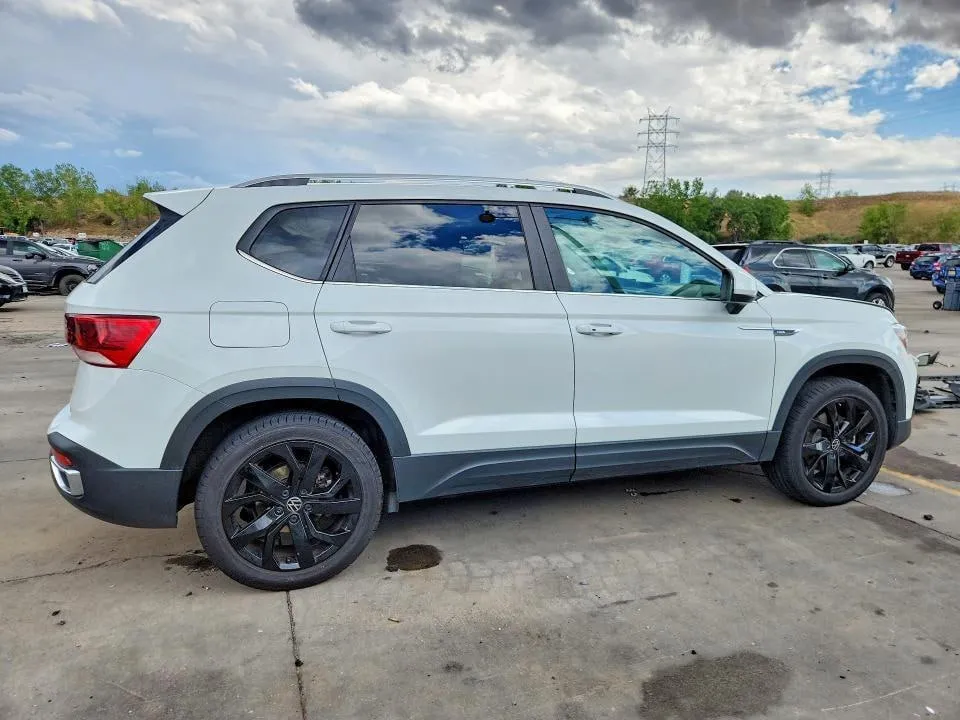 VOLKSWAGEN TAOS SE IQ DRIVE 2022