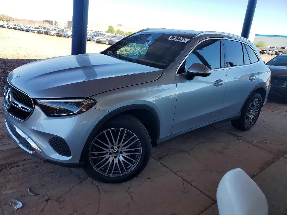 MERCEDES-BENZ GLC 300 2023