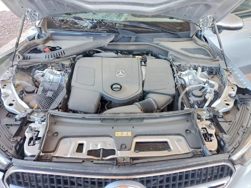 MERCEDES-BENZ GLC 300 2023