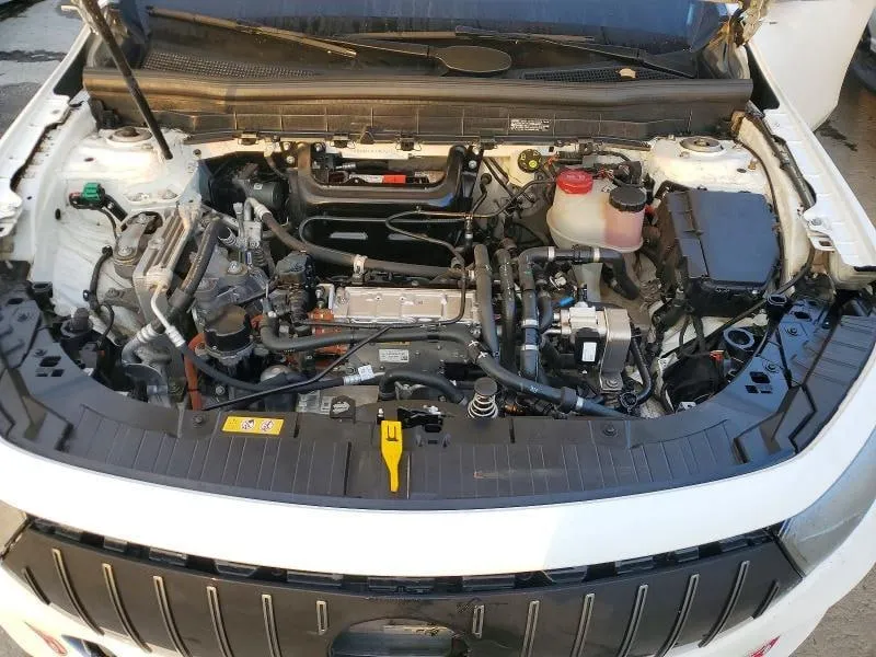 MERCEDES-BENZ EQB 250+ 2023