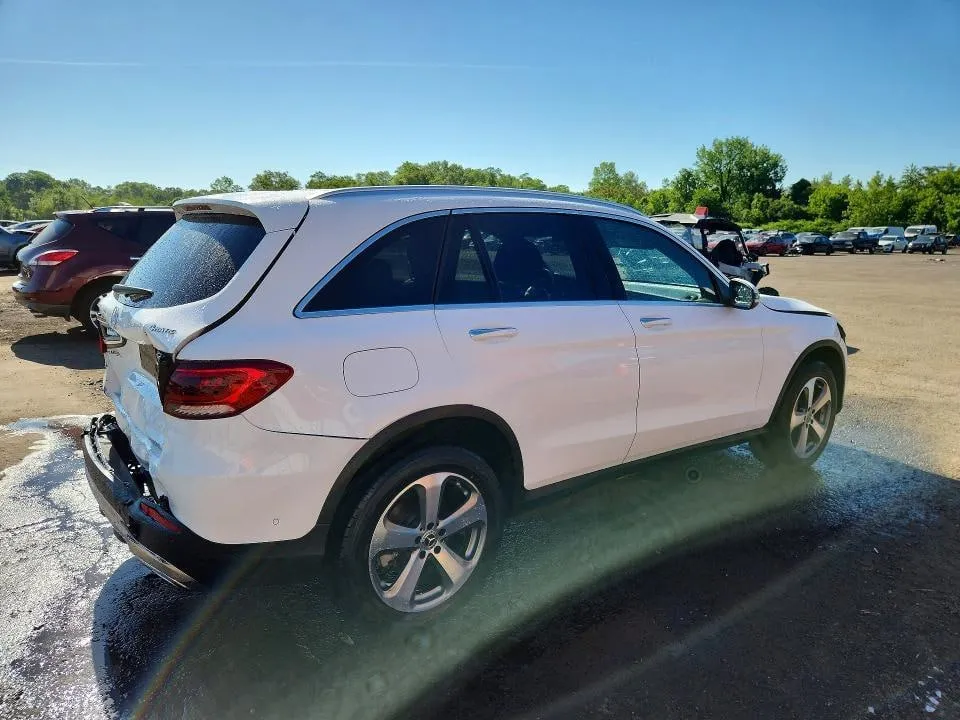 MERCEDES-BENZ GLC 300 4MATIC 2022