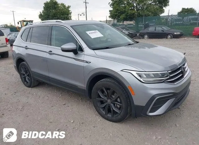 VOLKSWAGEN TIGUAN 2.0T SE 2022