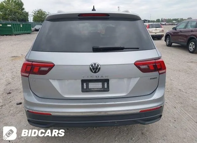 VOLKSWAGEN TIGUAN 2.0T SE 2022