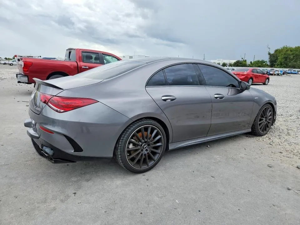 MERCEDES-BENZ CLA AMG 35 4MATIC 2022