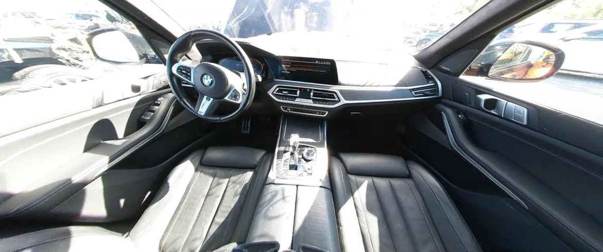 BMW X7 SPORTS ACTIVITY VEHICLE 2022