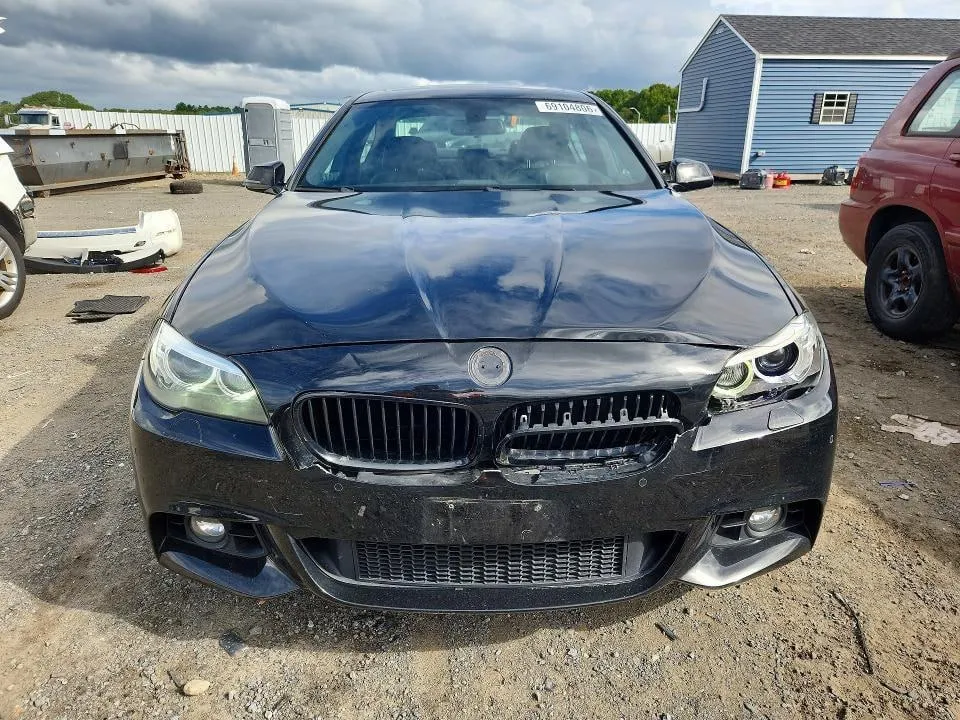 BMW 528 XI 2016