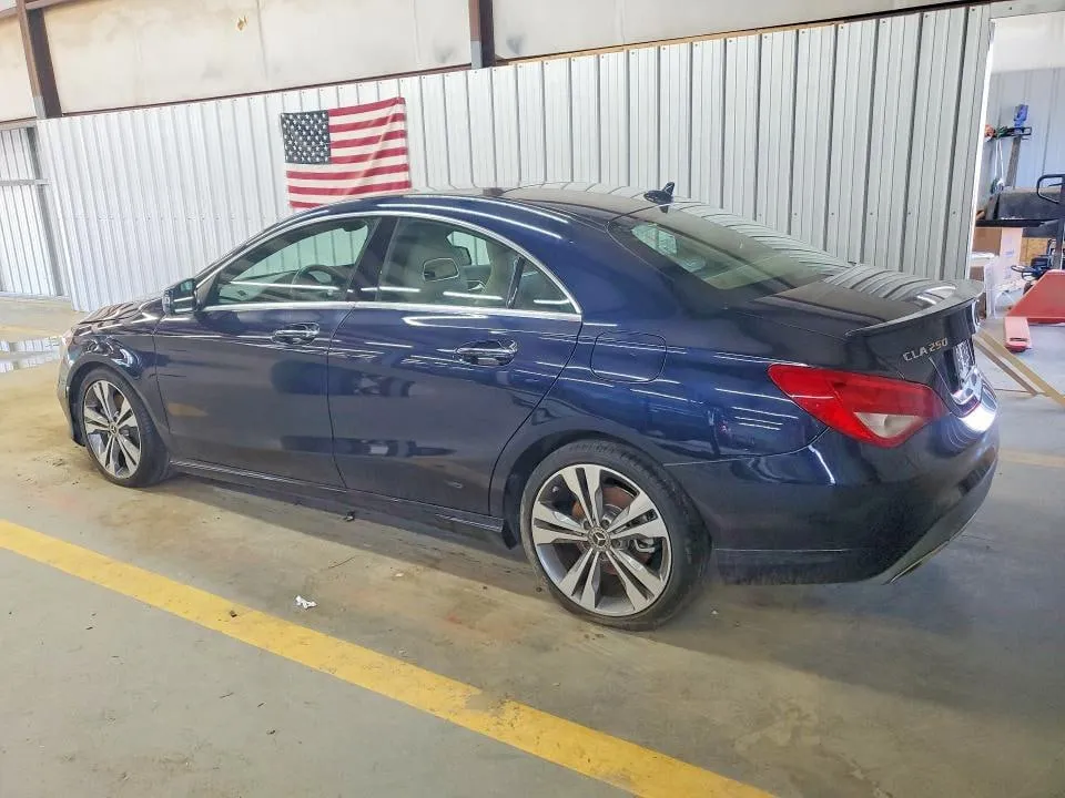 MERCEDES-BENZ CLA 250 4MATIC 2018