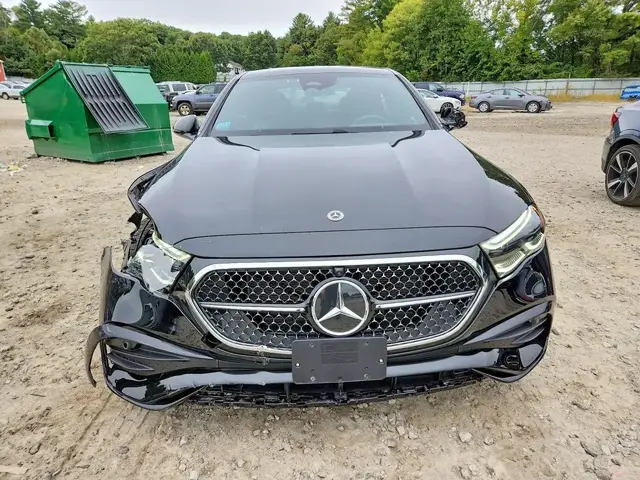 MERCEDES-BENZ E-CLASS 350 4MATIC 2026