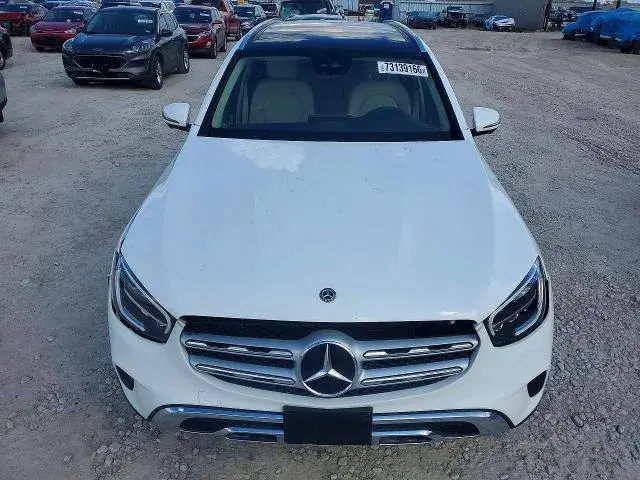MERCEDES-BENZ GLC 300 2022