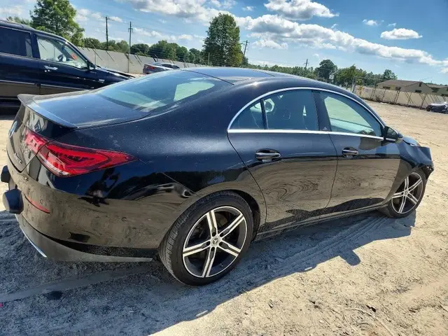 MERCEDES-BENZ CLA 250 4MATIC 2020