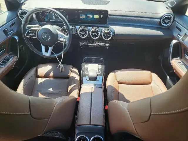 MERCEDES-BENZ CLA 250 4MATIC 2020