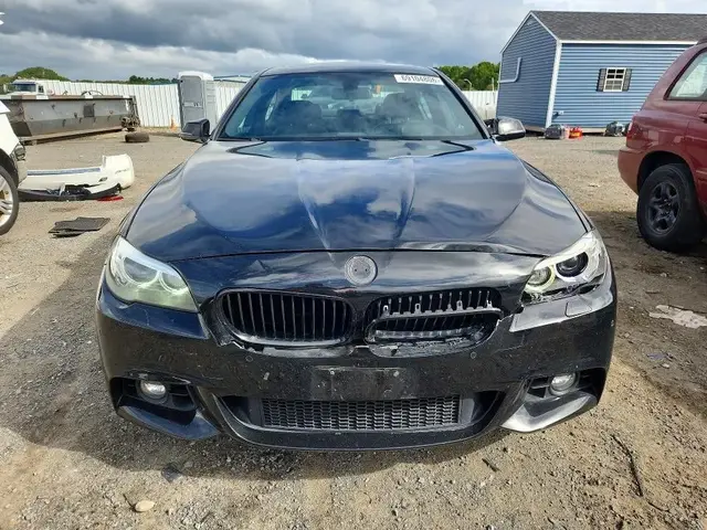 BMW 528 XI 2016
