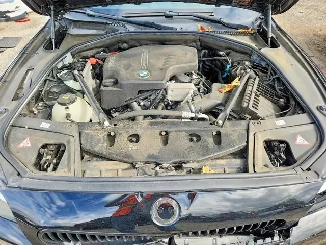 BMW 528 XI 2016