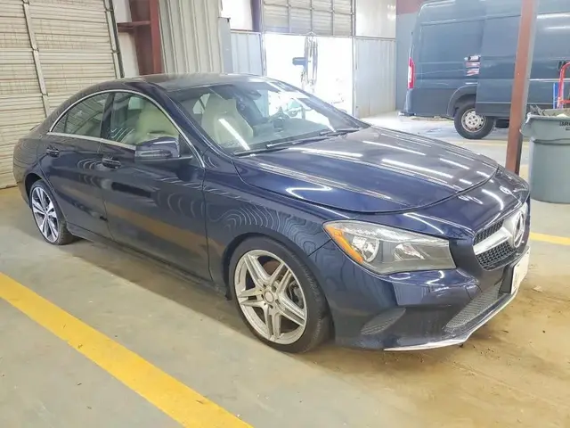 MERCEDES-BENZ CLA 250 4MATIC 2018