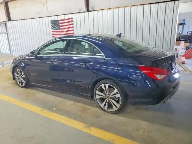 MERCEDES-BENZ CLA 250 4MATIC 2018