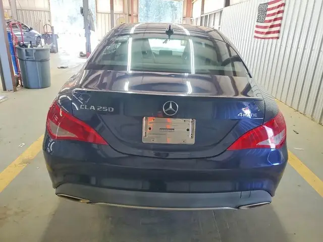 MERCEDES-BENZ CLA 250 4MATIC 2018