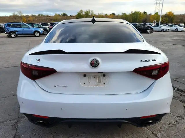 ALFA ROMEO GIULIA TI Q4 2018