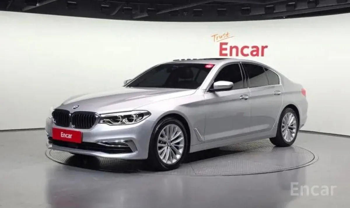 BMW 5 SERIES LUXURY 2018