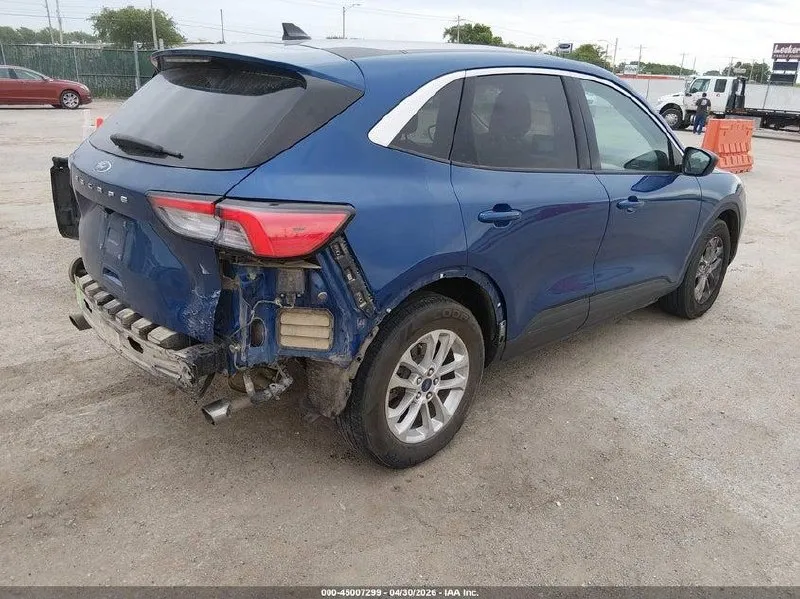 FORD ESCAPE SE 2022