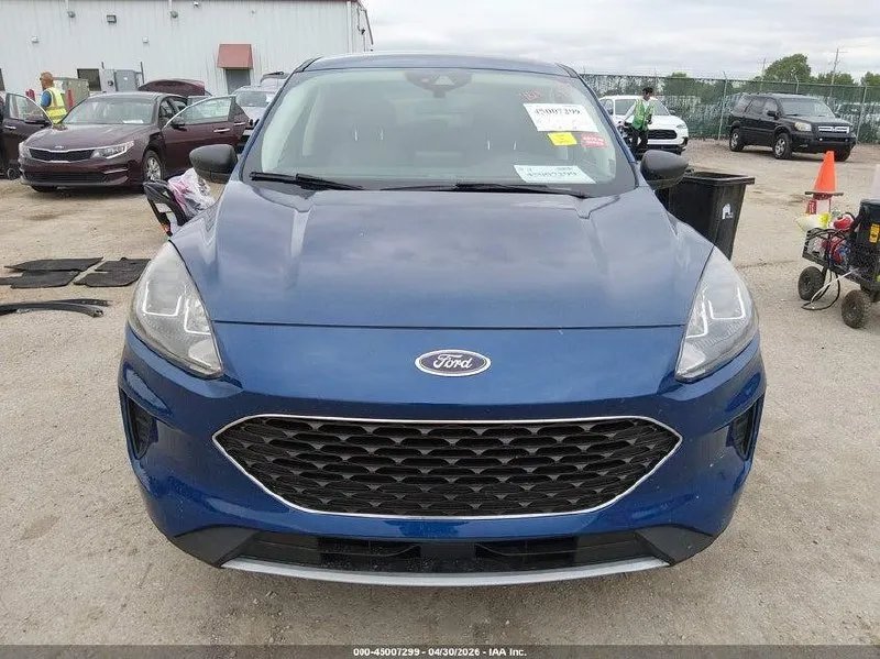 FORD ESCAPE SE 2022