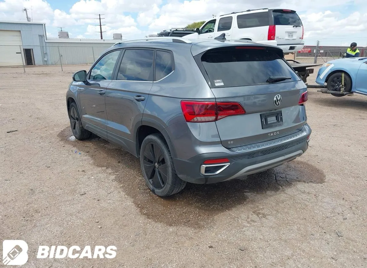 VOLKSWAGEN TAOS SE 2022