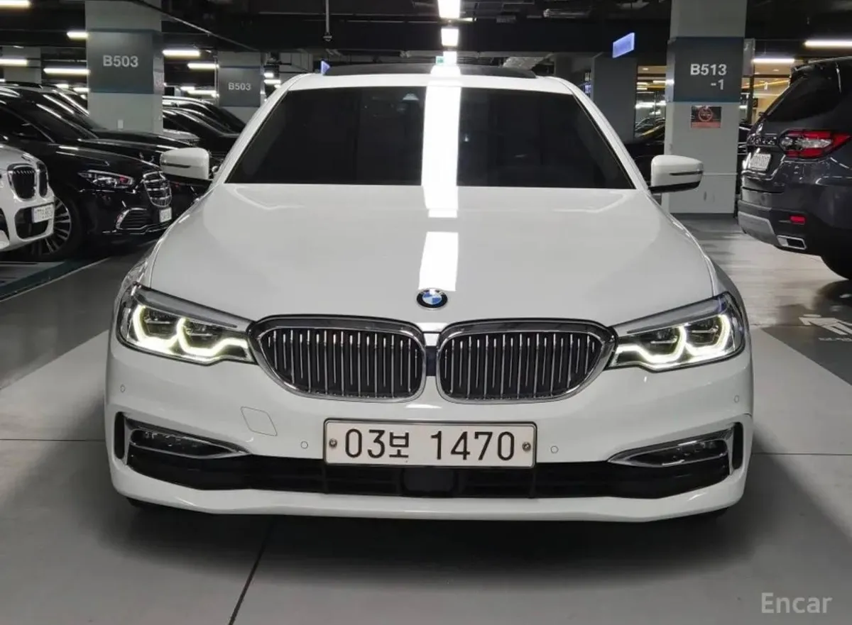 BMW 5 SERIES LUXURY 2019