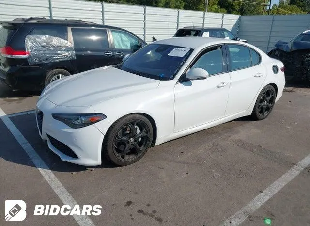 ALFA ROMEO GIULIA SPRINT RWD 2022