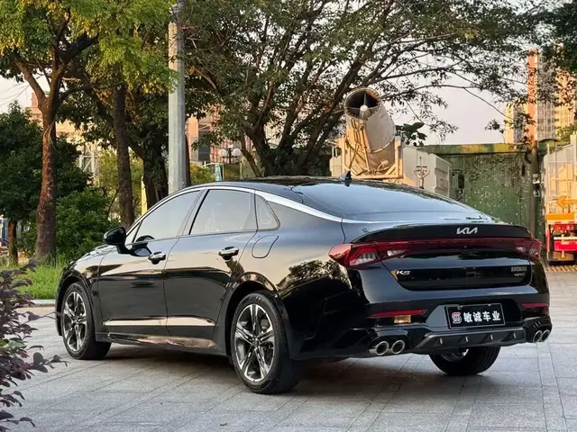 KIA K5 2021
