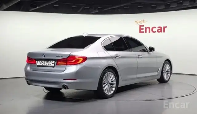 BMW 5 SERIES LUXURY 2018