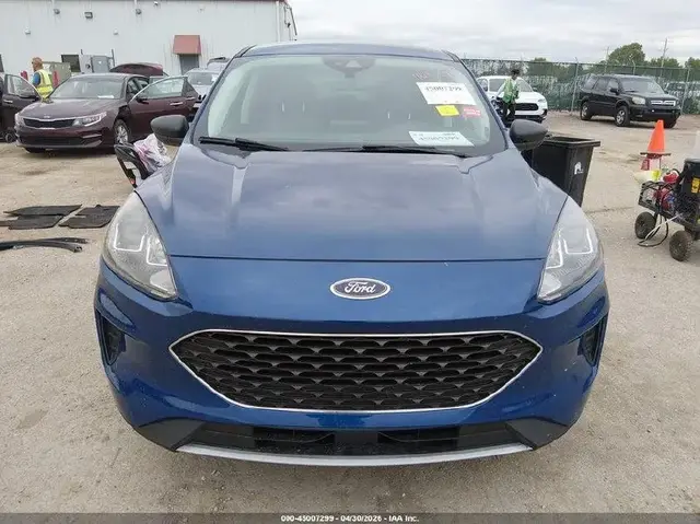 FORD ESCAPE SE 2022