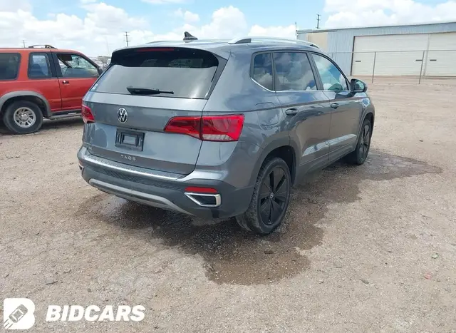 VOLKSWAGEN TAOS SE 2022