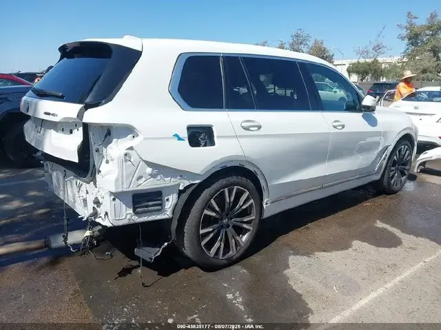 BMW X7 XDRIVE40I 2023