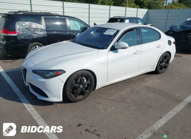 ALFA ROMEO GIULIA SPRINT RWD 2022