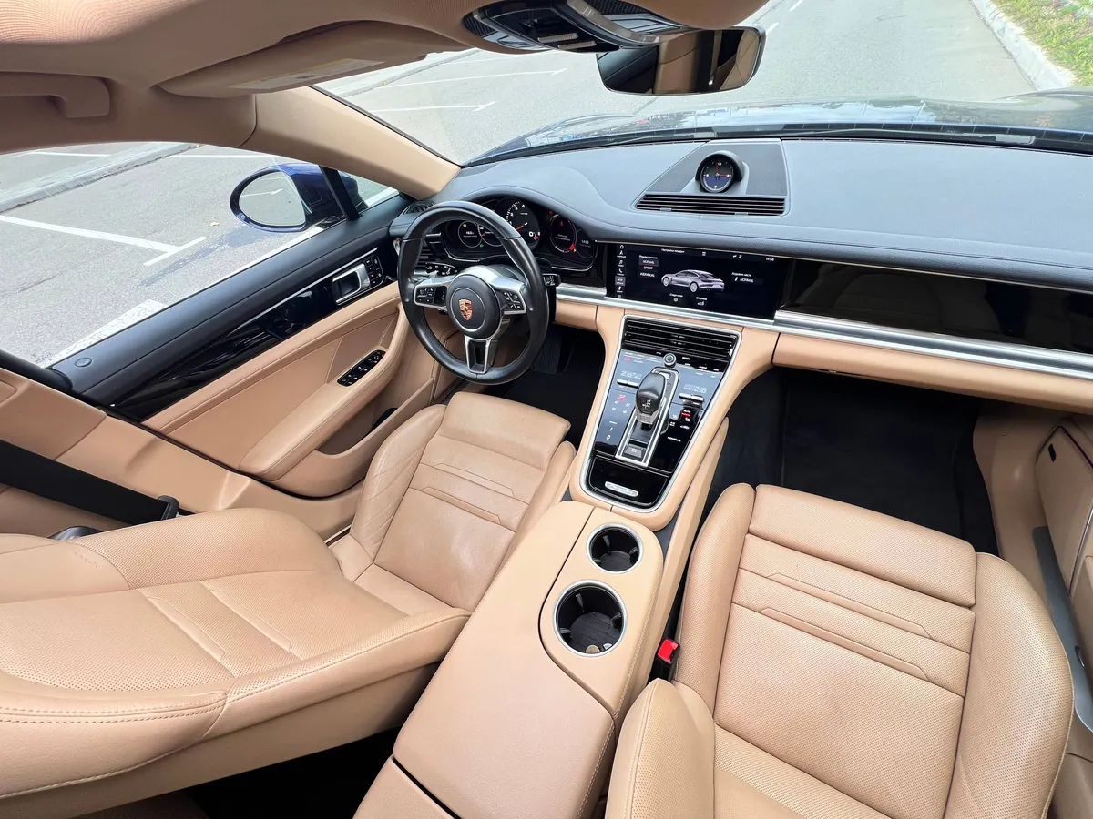 PORSCHE PANAMERA 971 2020