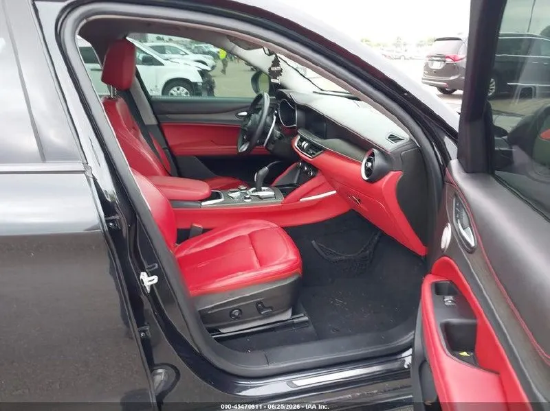ALFA ROMEO STELVIO SPORT 2021