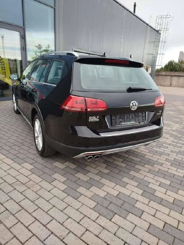 VOLKSWAGEN GOLF ALLTRACK 2015