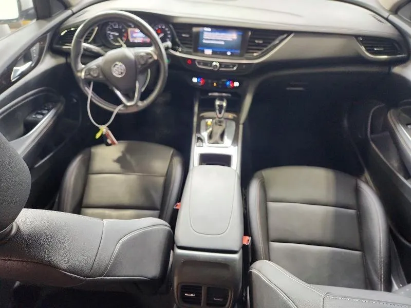 OPEL INSIGNIA ESSENCE 2018