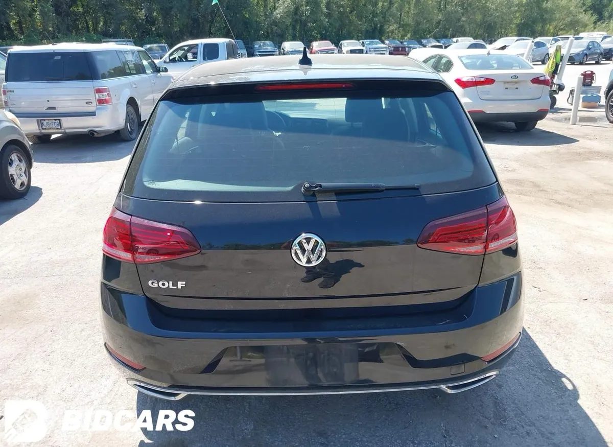 VOLKSWAGEN GOLF ПОДОГРЕВ ПЕРЕДНИХ СИДЕНИЙ ЛЮК 8 ДЮЙМОВЫЙ ЭКРАН APPLE CARPLAY / ANDROID AUTO КАМЕРА ЗАДНЕГО ВИДА КОНТ 2019