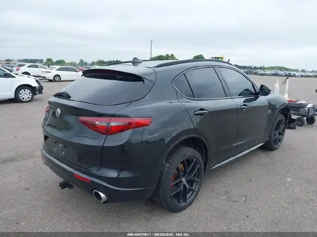 ALFA ROMEO STELVIO SPORT 2021