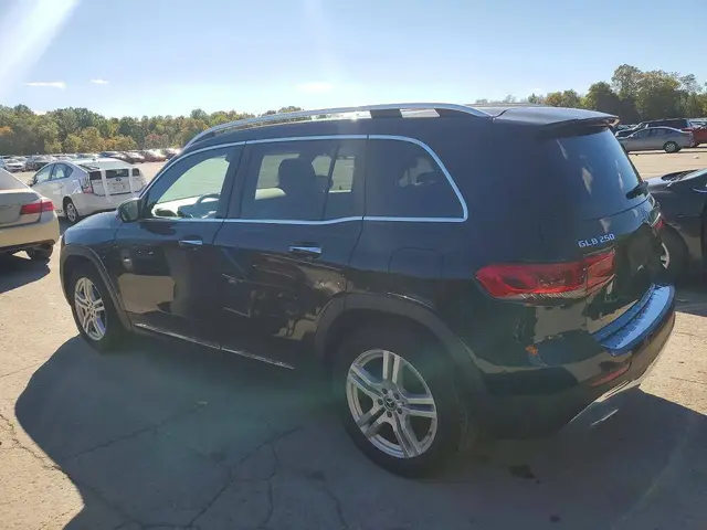 MERCEDES-BENZ GLB КАМЕРА ЗАДНЕГО ВИДА ПАРКТРОНИКИ КЛИМАТ КОНТРОЛЬ ПОДОГРЕВ ПЕРЕДНИХ СИДЕНИЙ ПАНОРАМНАЯ КРЫША LED ОПТИК 2022