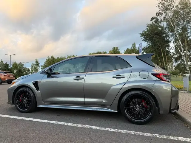 TOYOTA COROLLA GR 2023
