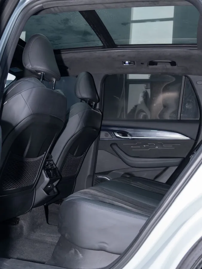 GEELY XINGYUE L HYBRID 2022