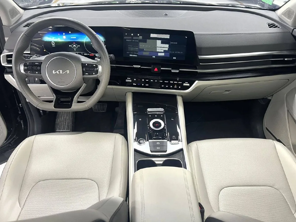 KIA SPORTAGE 2023