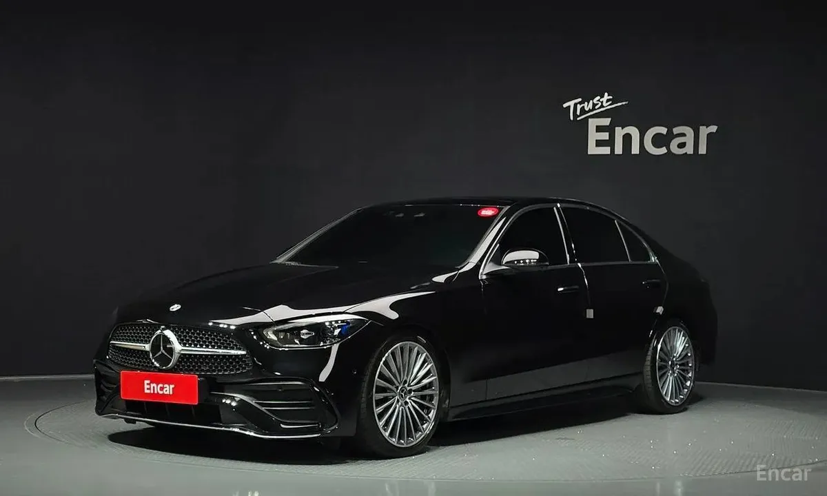 MERCEDES-BENZ C300 4MATIC AMG-LINE 2023