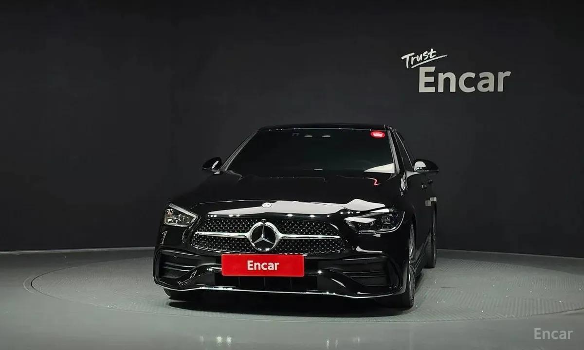 MERCEDES-BENZ C300 4MATIC AMG-LINE 2023